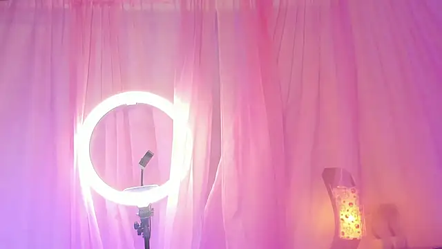 Monica lopez online show from January 2025 04:28:01 AM