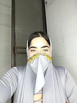 janna isa online show from March 2025 10:24:02 PM