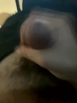 Snapshot of benben190 chatting on December 2024 04:31:01 PM benben190 online show from December 2024 04:31:01 PM