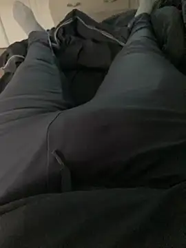 Snapshot of benben190 chatting on October 2025 03:23:02 PM benben190 online show from October 2025 03:23:02 PM