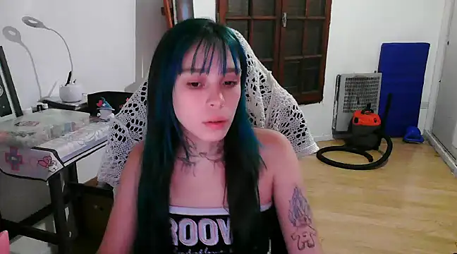 Snapshot of loletabb chatting on January 2025 05:13:01 AM loletabb online show from January 2025 05:13:01 AM