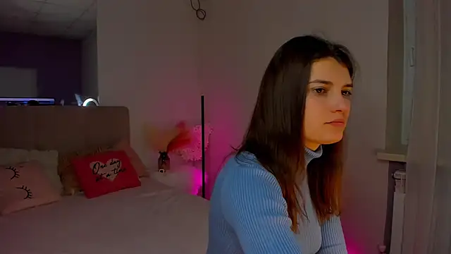 Laura Leee online show from February 2025 06:31:01 AM