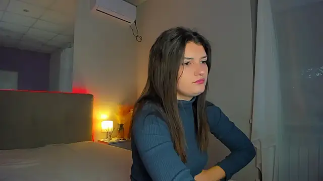 Laura Leee online show from October 2025 05:27:01 AM