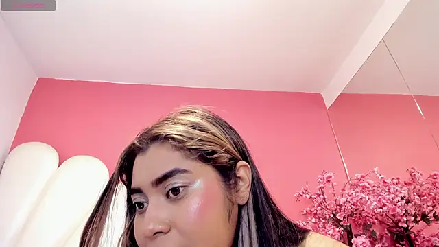 Snapshot of Genesis_Sanders chatting on January 2025 06:31:02 AM Genesis Sanders online show from January 2025 06:31:02 AM