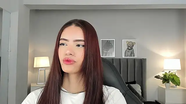 Madie  collins online show from March 2025 11:07:01 AM