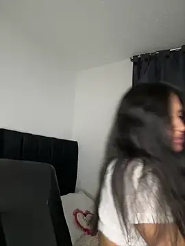 Dulceeany online show from January 2025 03:59:01 AM