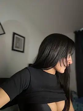 Snapshot of Dulceeany chatting on February 2026 02:59:02 AM Dulceeany online show from February 2026 02:59:02 AM