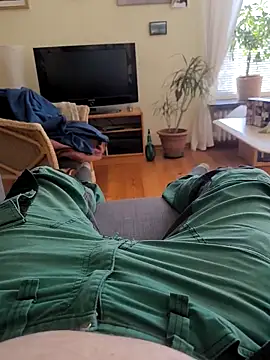 OdinWolf1990 online show from March 2025 10:19:01 AM