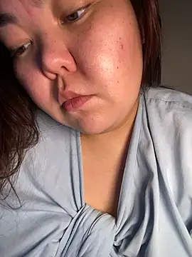 lunamas online show from November 2025 09:59:01 PM