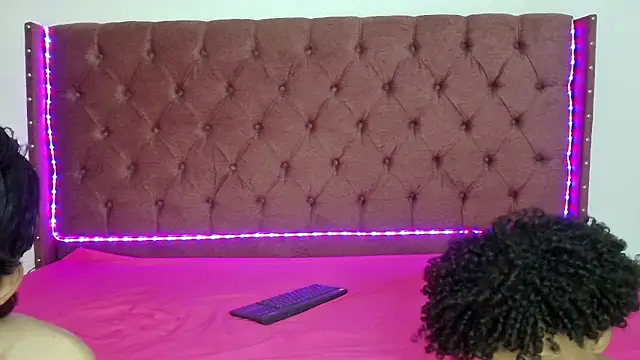 Snapshot of jony_honey chatting on March 2025 01:07:02 PM jony honey online show from March 2025 01:07:02 PM