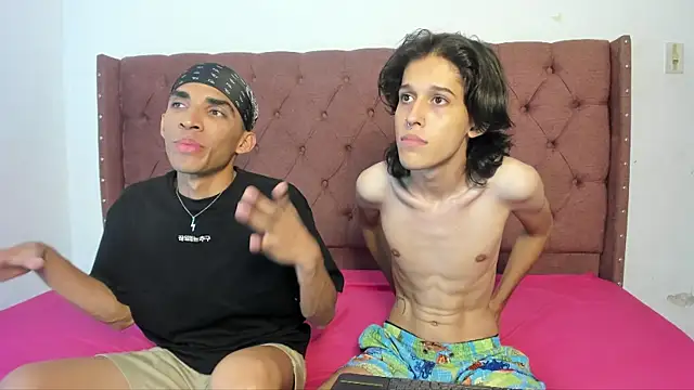 Snapshot of jony_honey chatting on December 2025 01:05:02 PM jony honey online show from December 2025 01:05:02 PM