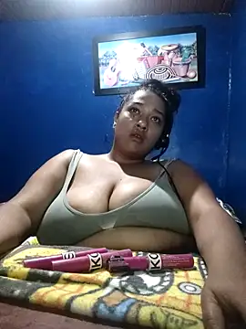 Snapshot of love_evelin chatting on January 2025 03:52:01 PM love evelin online show from January 2025 03:52:01 PM