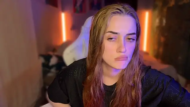 Snapshot of _dota2_ chatting on March 2026 06:19:02 PM dota2 online show from March 2026 06:19:02 PM