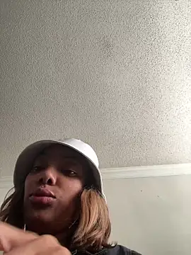 butterflybootyy online show from December 2024 08:39:01 PM