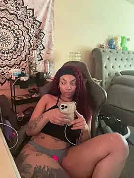 butterflybootyy online show from December 2024 07:03:02 PM