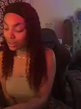 butterflybootyy online show from December 2024 02:16:02 PM