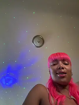 Snapshot of butterflybootyy chatting on February 2026 05:08:01 PM butterflybootyy online show from February 2026 05:08:01 PM