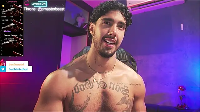 Snapshot of JACOB_MARTINS chatting on April 2026 09:40:02 PM JACOB MARTINS online show from April 2026 09:40:02 PM