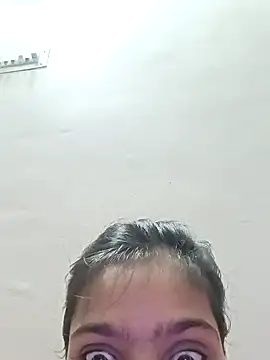 Snapshot of Riyu_05 chatting on December 2024 07:39:01 AM Riyu 05 online show from December 2024 07:39:01 AM