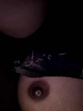 Snapshot of Riyu_05 chatting on February 2025 07:44:02 PM Riyu 05 online show from February 2025 07:44:02 PM