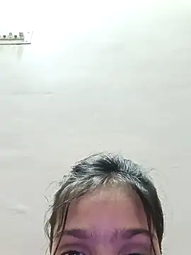 Snapshot of Riyu_05 chatting on February 2025 10:03:02 AM Riyu 05 online show from February 2025 10:03:02 AM