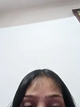 Snapshot of Riyu_05 chatting on March 2025 06:21:01 AM Riyu 05 online show from March 2025 06:21:01 AM