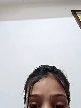 Snapshot of Riyu_05 chatting on March 2025 06:43:02 AM Riyu 05 online show from March 2025 06:43:02 AM