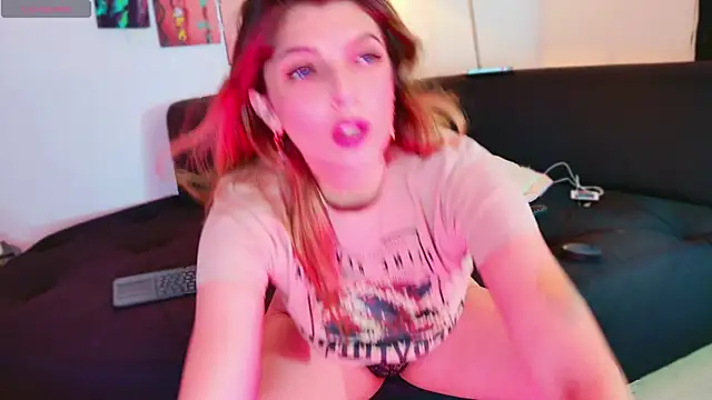 Snapshot of Lizzymontanaa chatting on March 2025 04:17:02 AM Lizzymontanaa online show from March 2025 04:17:02 AM