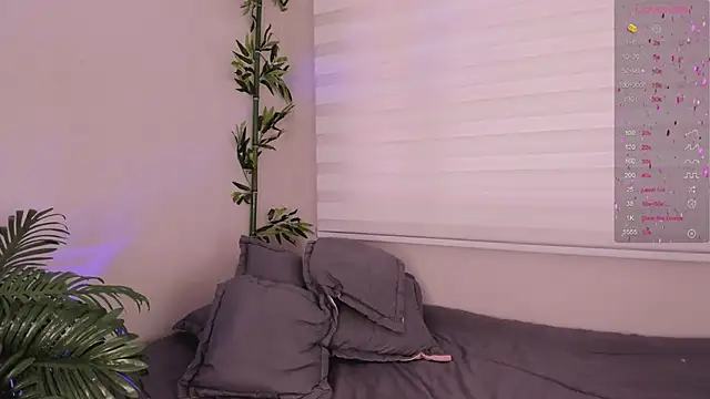 Snapshot of ariana_rosse__ chatting on February 2025 04:20:02 PM ariana rosse   online show from February 2025 04:20:02 PM