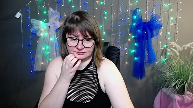 Snapshot of ZannaDreil chatting on November 2025 07:02:02 PM ZannaDreil online show from November 2025 07:02:02 PM