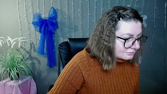 Snapshot of ZannaDreil chatting on November 2025 07:05:02 PM ZannaDreil online show from November 2025 07:05:02 PM