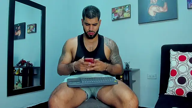 SamirHazard97 online show from December 2024 02:09:01 AM