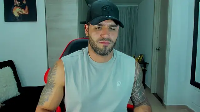 SamirHazard97 online show from April 2026 03:07:01 AM