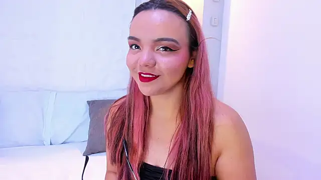 EmilyRouss  online show from March 2025 07:06:02 PM