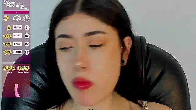 melody suarez online show from January 2025 01:42:02 AM