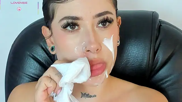 melody suarez online show from March 2025 10:54:01 PM