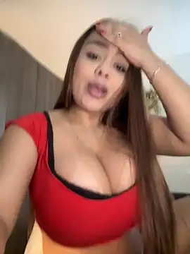 Snapshot of valeria2019hot chatting on April 2026 12:38:02 PM valeria2019hot online show from April 2026 12:38:02 PM