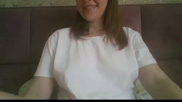 Snapshot of Sladkiegubki chatting on April 2026 11:00:02 AM Sladkiegubki online show from April 2026 11:00:02 AM