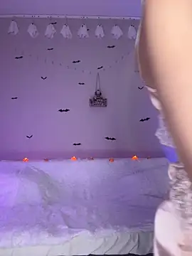 LoveLuna  online show from October 2025 06:20:02 PM