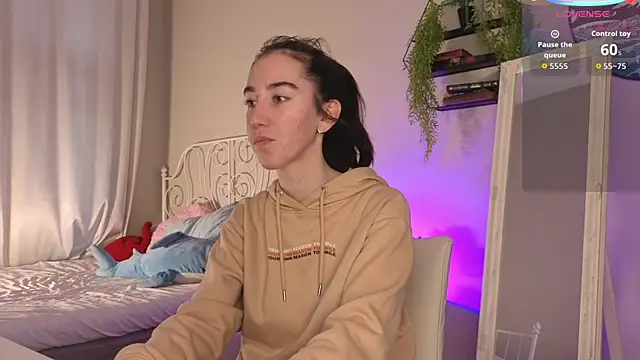 Belle Via online show from September 2025 03:36:01 PM