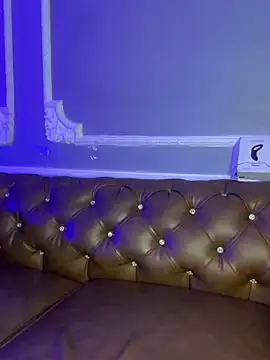 Snapshot of AaronCruz_ chatting on March 2025 02:04:02 AM AaronCruz online show from March 2025 02:04:02 AM