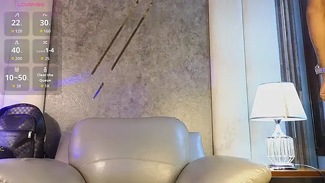 Snapshot of AaronCruz_ chatting on September 2025 01:23:02 PM AaronCruz online show from September 2025 01:23:02 PM