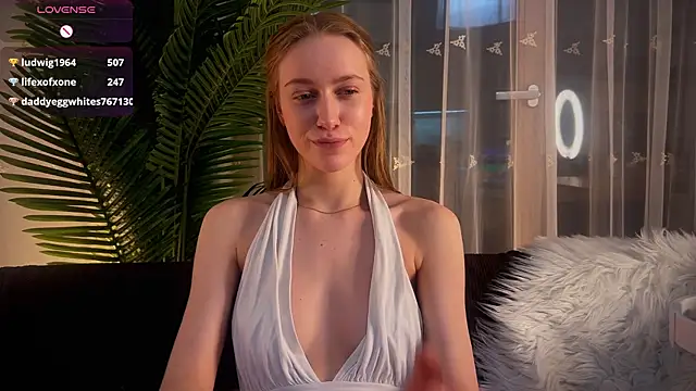 PollyAgata online show from February 2025 01:40:02 AM