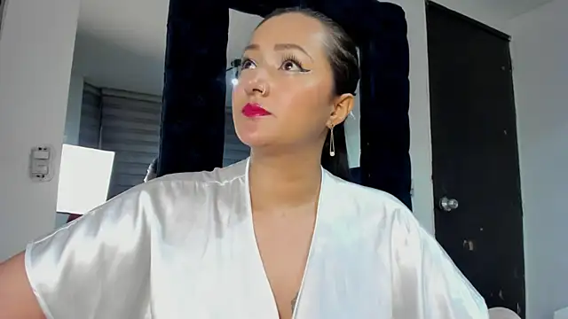 Snapshot of _Cristal_evans chatting on February 2025 04:04:01 AM Cristal evans online show from February 2025 04:04:01 AM