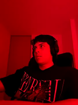 Snapshot of Tony_Hoffa chatting on November 2025 04:29:02 AM Tony Hoffa online show from November 2025 04:29:02 AM