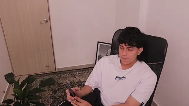 Tony Hoffa online show from February 2026 05:44:02 PM