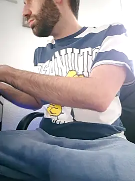 Snapshot of espanolmadrid chatting on March 2025 04:30:01 PM espanolmadrid online show from March 2025 04:30:01 PM