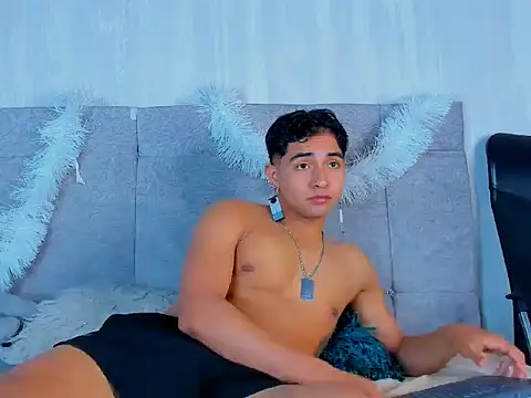 Snapshot of Muichiro_tokito1 chatting on January 2025 03:24:02 AM Muichiro tokito1 online show from January 2025 03:24:02 AM