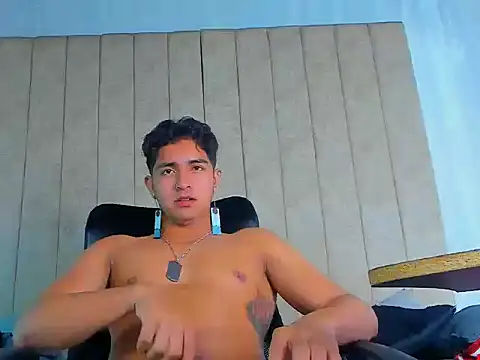 Snapshot of Muichiro_tokito1 chatting on January 2025 07:11:01 AM Muichiro tokito1 online show from January 2025 07:11:01 AM