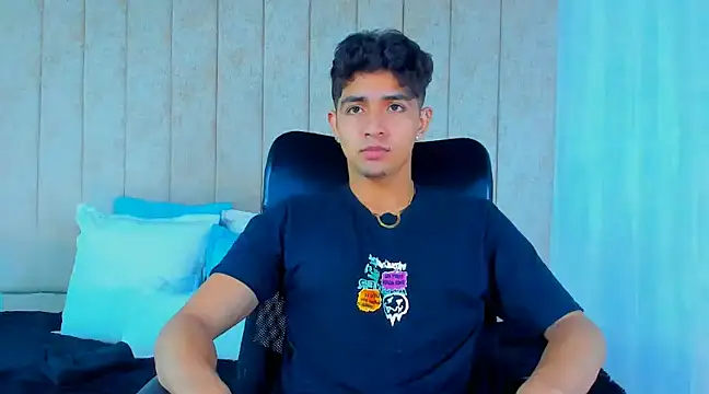 Snapshot of Muichiro_tokito1 chatting on February 2025 04:09:02 AM Muichiro tokito1 online show from February 2025 04:09:02 AM